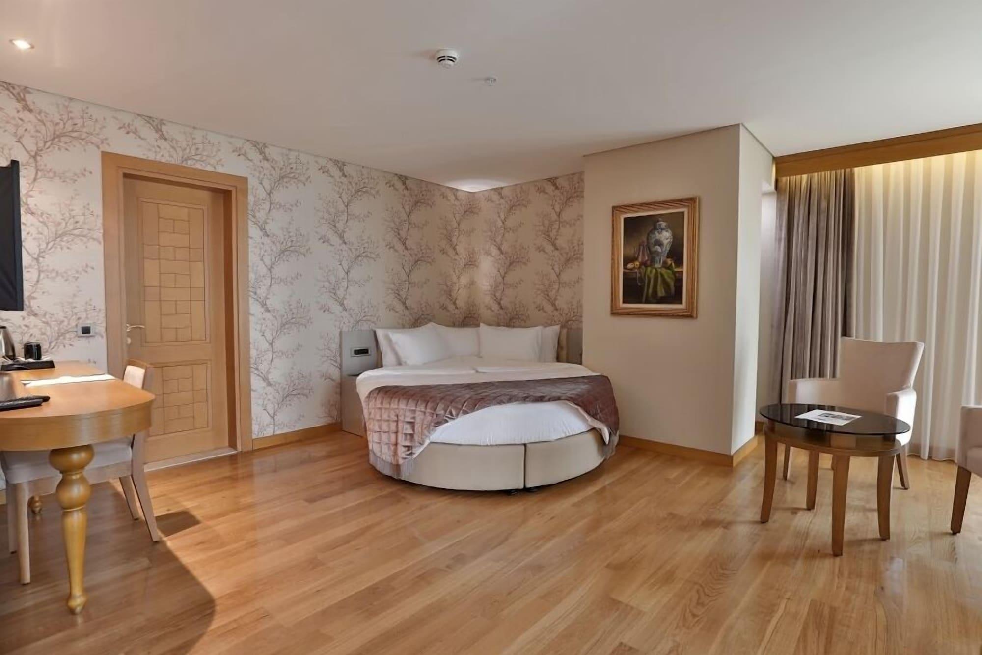 Queen Hotel & Spa Isztambul Kültér fotó